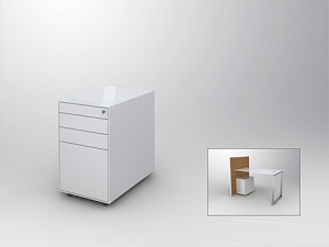 Container, left (81922286600)